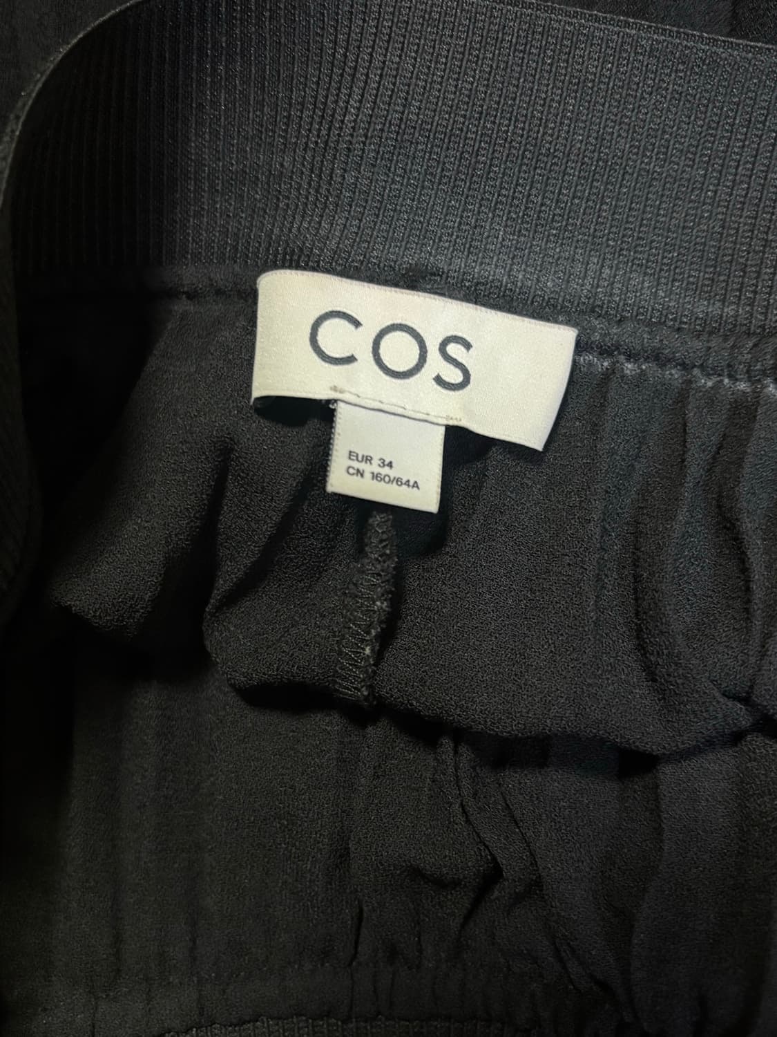 cos 플리츠 skirt black  상품이미지3