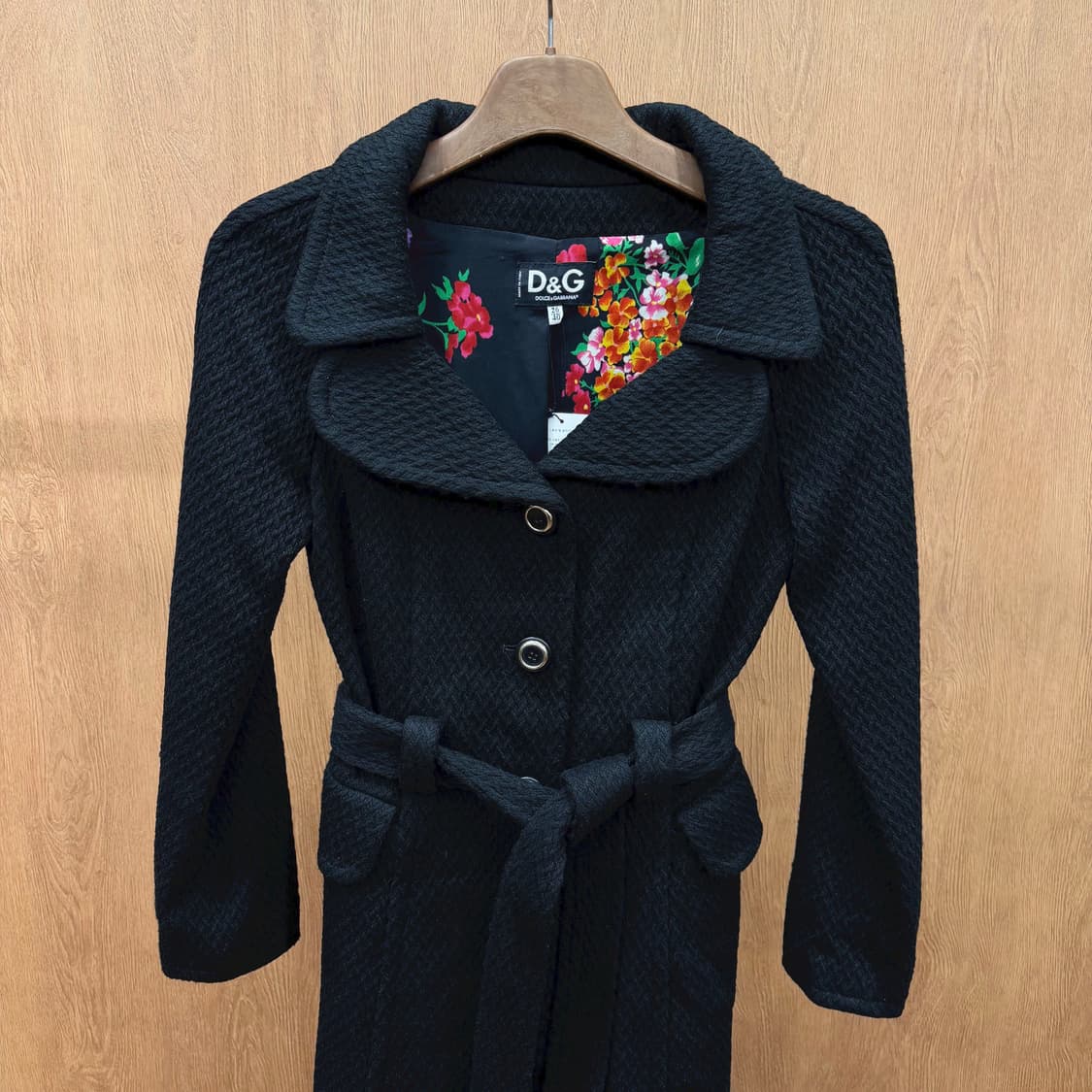 돌체앤가바나 트렌치 코트 플랩 카라 플로럴 프린팅 안감 디테일 블랙 상품이미지4