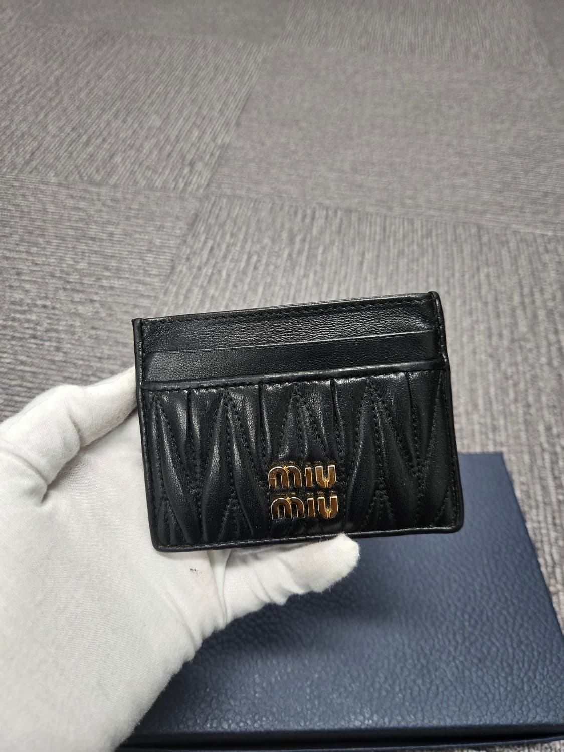 [특가][정품] 미우미우 카드지갑 상품이미지1