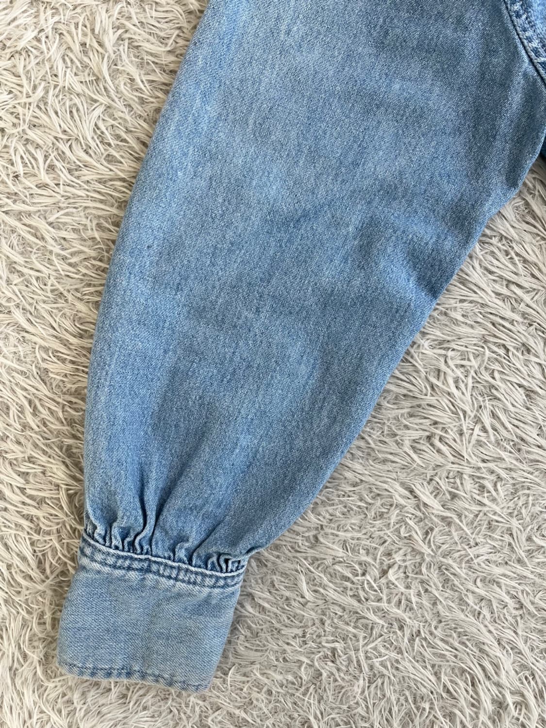 리바이스 크롭 데님 셔츠/#2600 상품이미지3