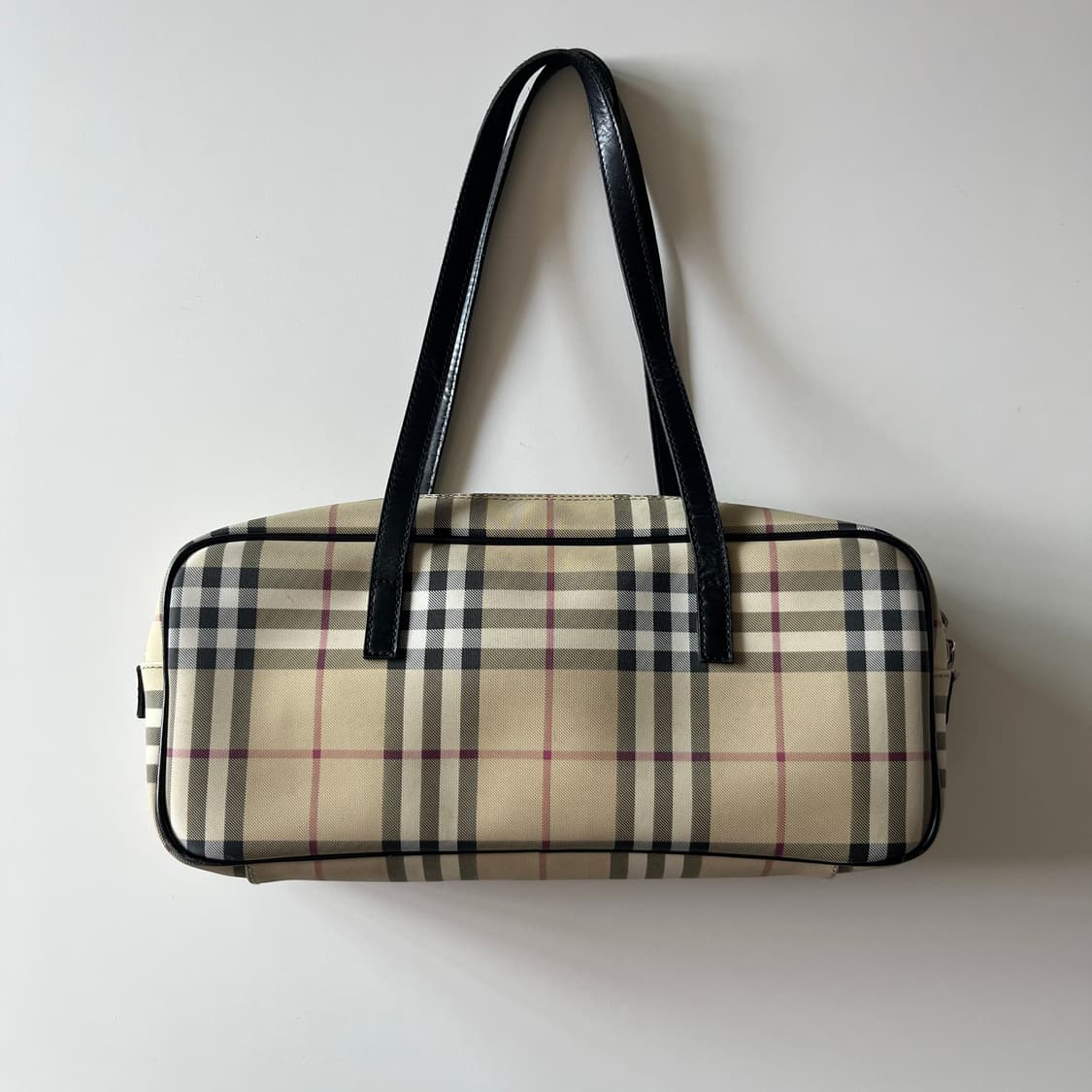 Burberry Baguette Shoulder Bag 상품이미지2