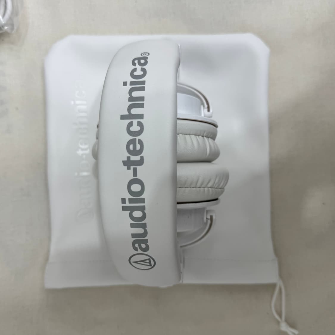 오디오 테크니카 ATH-M50x 화이트 (1.2M 케이블만 X) 상품이미지8