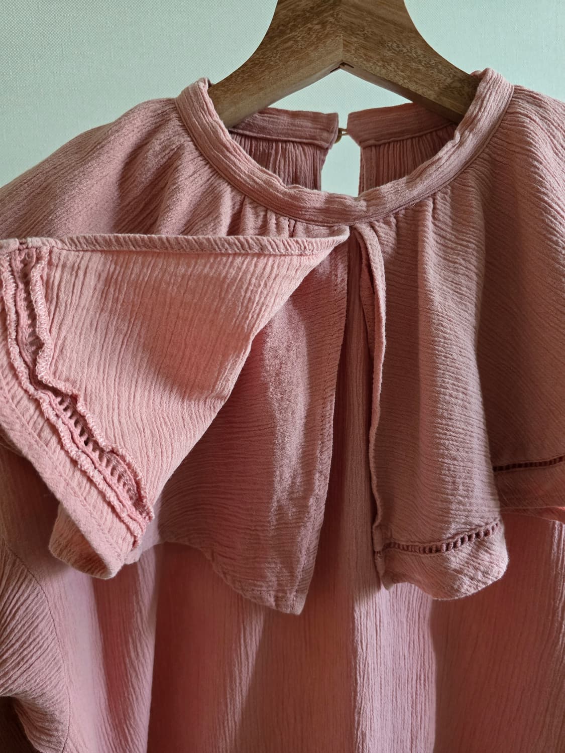 ungrid 빅카라 이중 러플 블라우스 상품이미지3