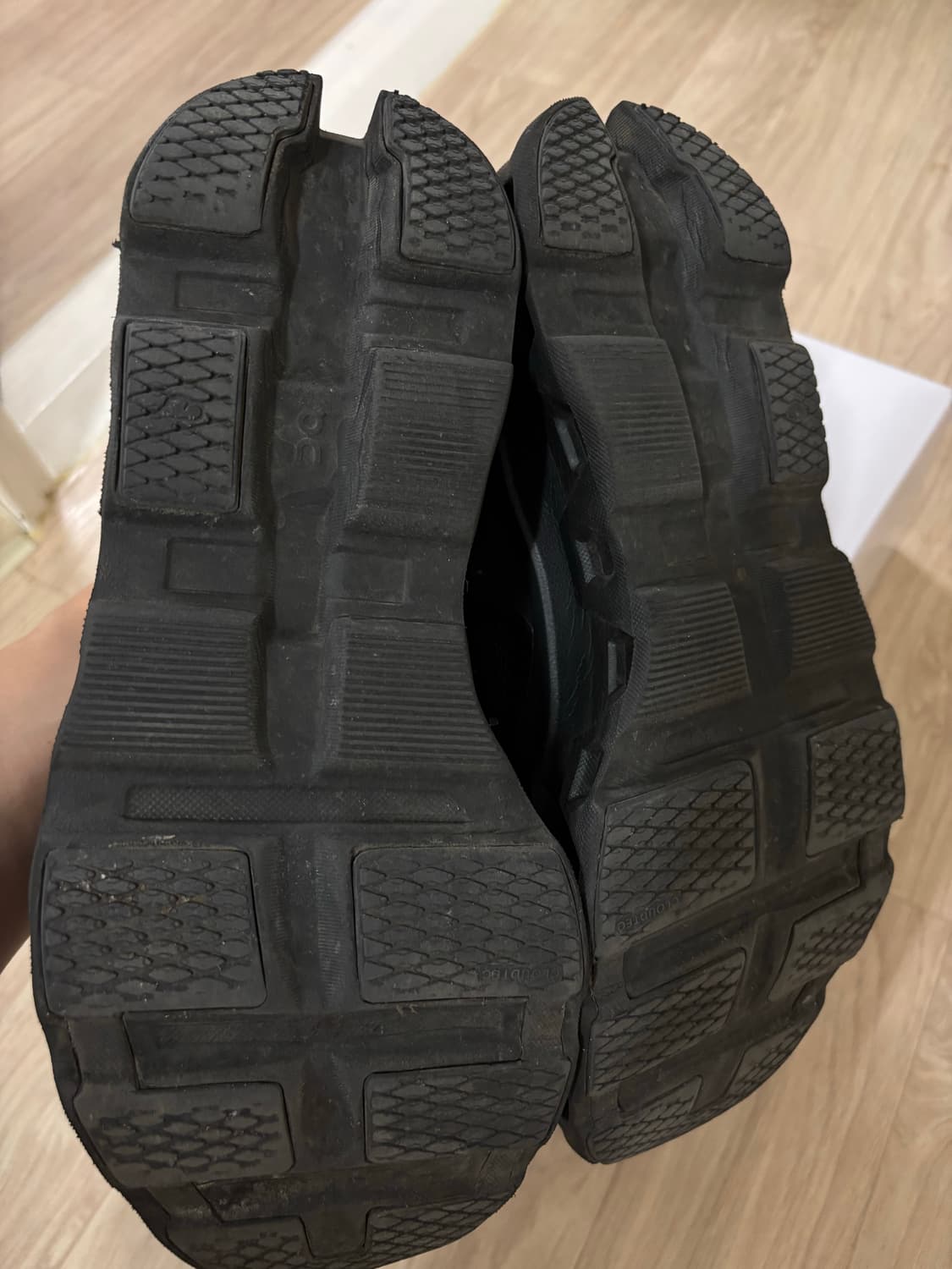 온러닝 파프 온파프 클라우드 몬스터 285 블랙 상품이미지3