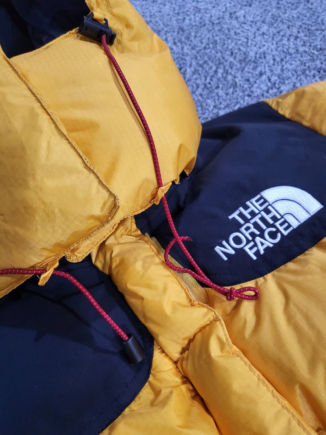 노스페이스 여성용 700필 다운패딩 상품이미지8