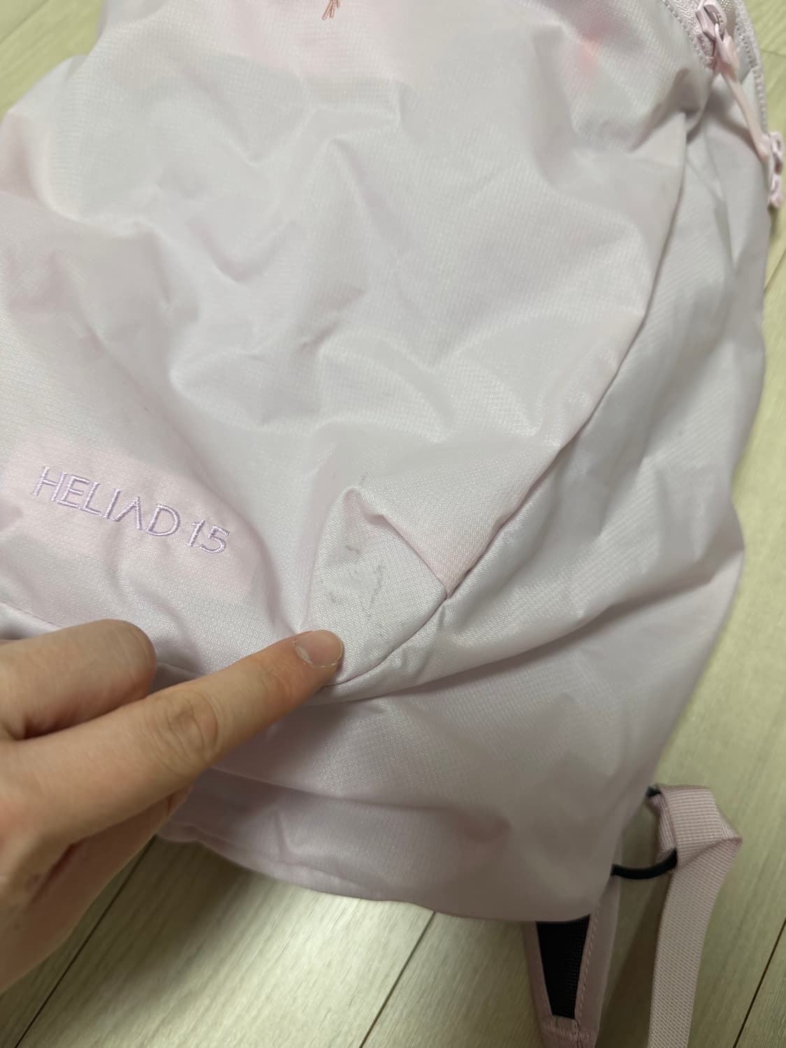 아크테릭스 헬리아드15 백팩 핑크 글로우 상품이미지2