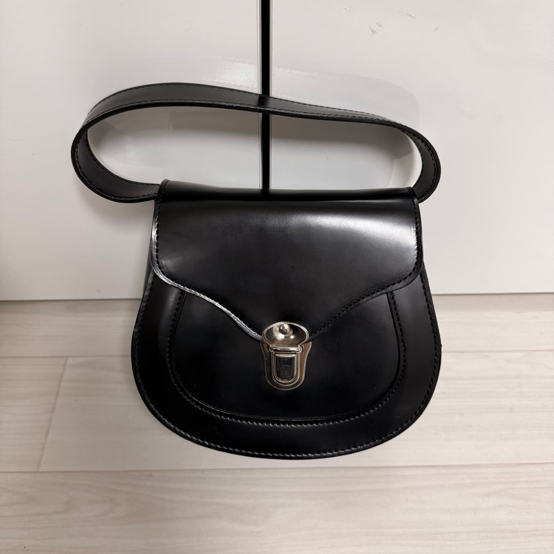 꼼데가르송 꼼데가르송 폴드 오버 탑 미니백 상품이미지2