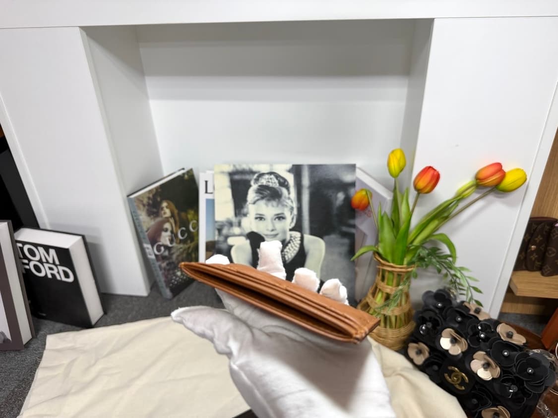 샤넬뷰티 램스킨 카드지갑 브라운 풀박스 상품이미지6