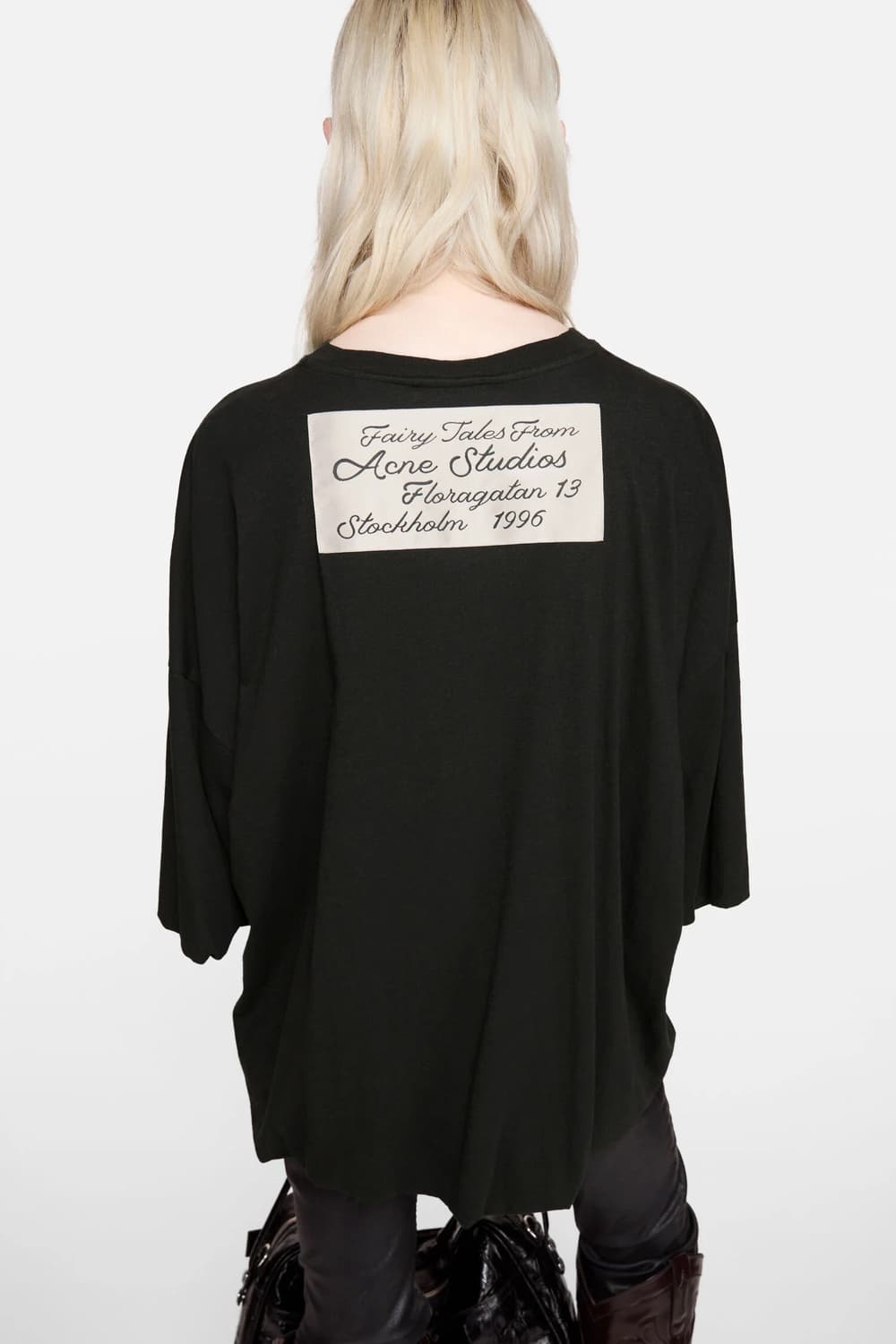 [XS,S]아크네스튜디오 26ss 볼륨 티셔츠/블랙 상품이미지4