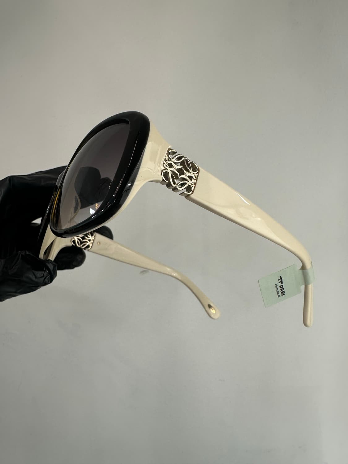 [새상품 무료배송] Made in Italy 로에베 선글라스 상품이미지5