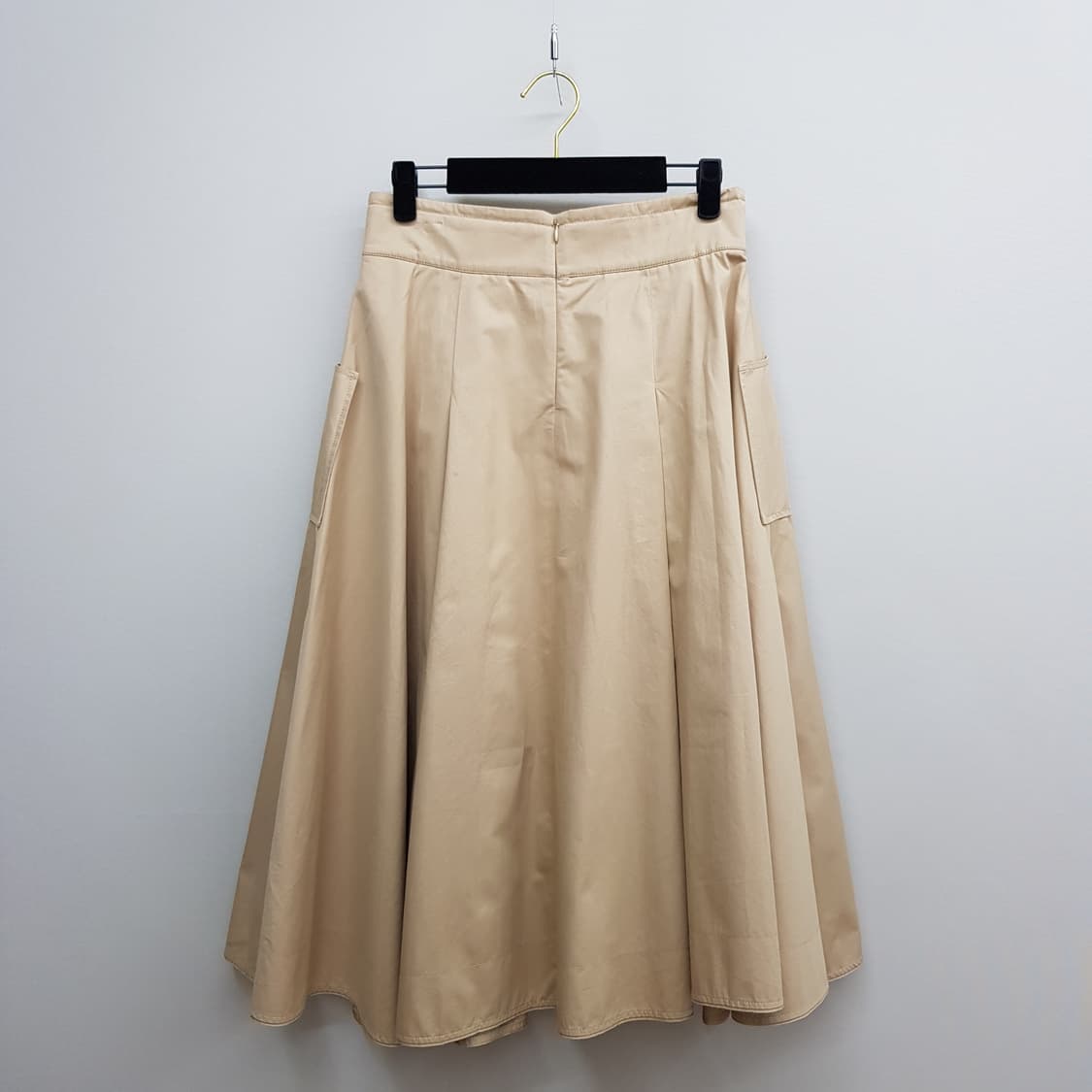 한섬 마인 2024 코튼 A라인 버튼 스커트 67-98사이즈 상품이미지4