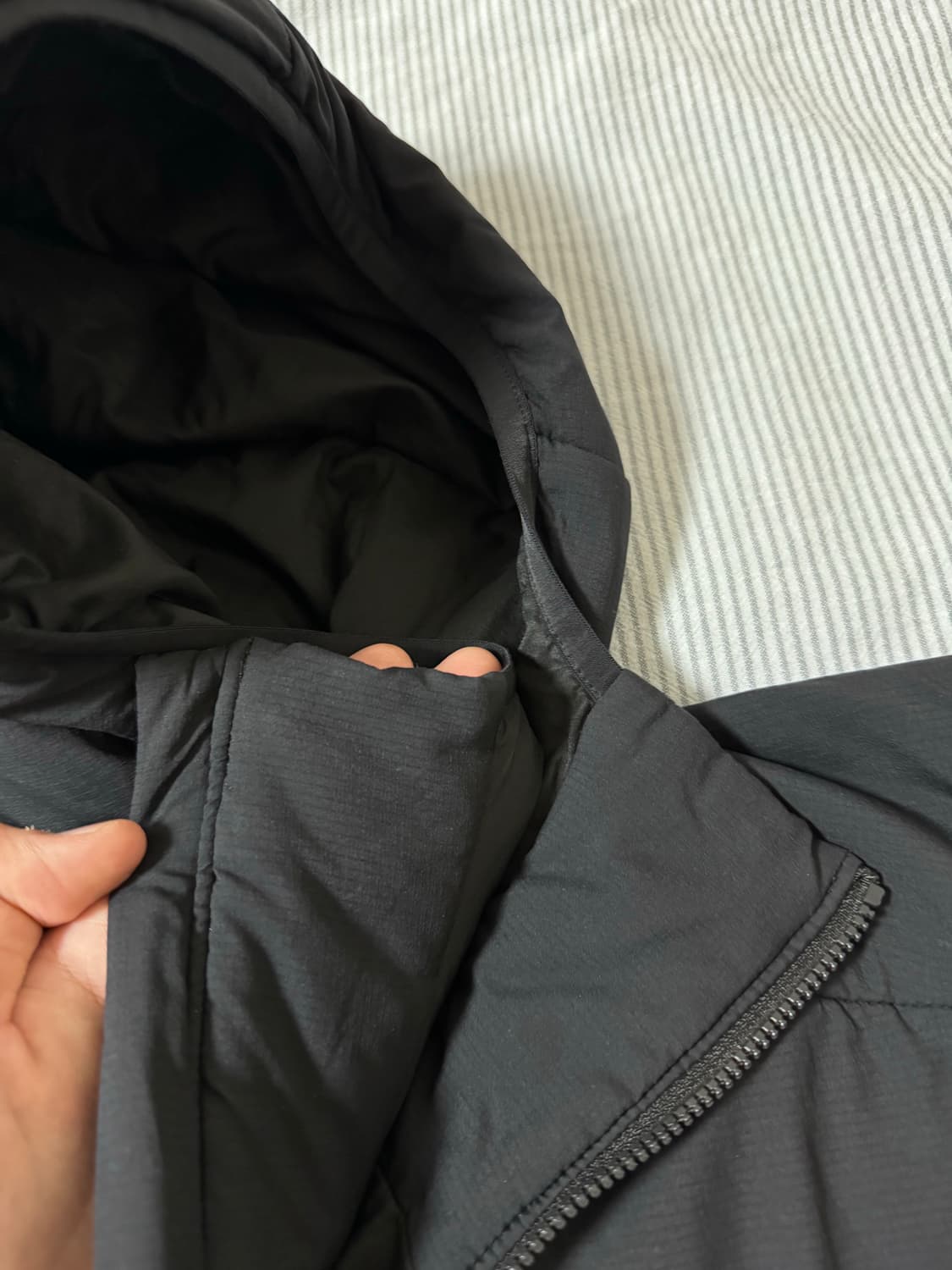 (S급) 아크테릭스 아톰 LT 후디 블랙 상품이미지7