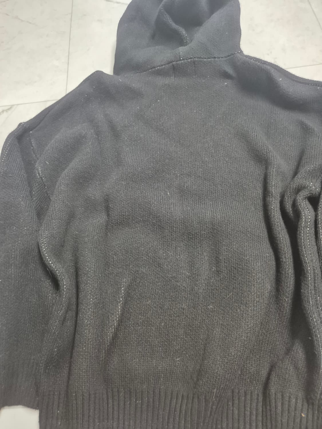 아조바이아조 니트 후드 m 판매합니다 상품이미지3