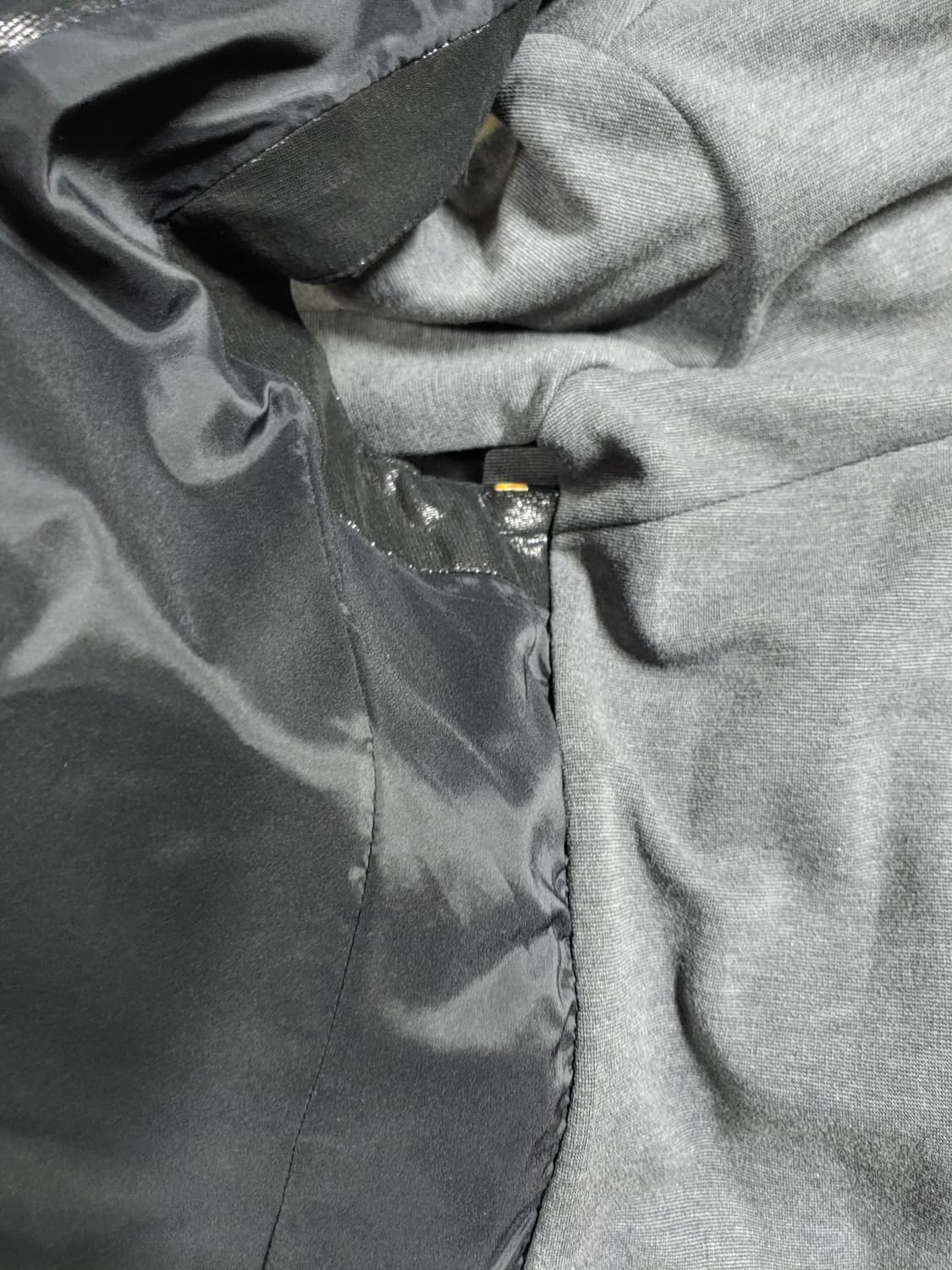 마스터바니 에디션 니트 패딩 조끼 블랙 여성0 상품이미지4