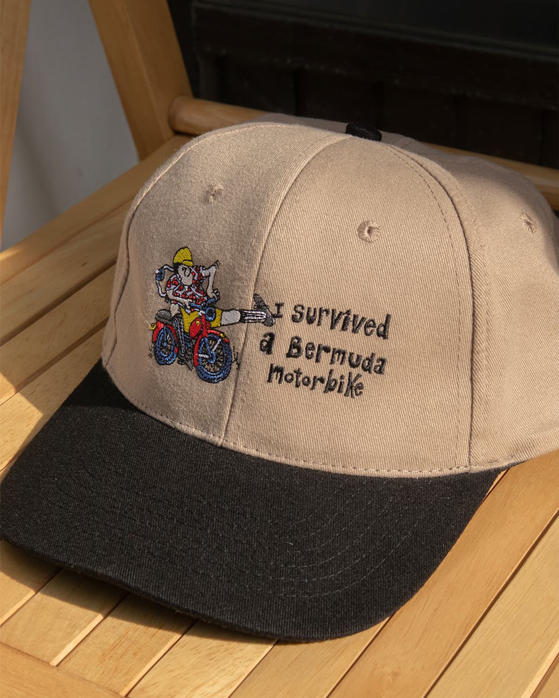 I survived a Bermuda Motorbike 퍼니 캡 상품이미지2