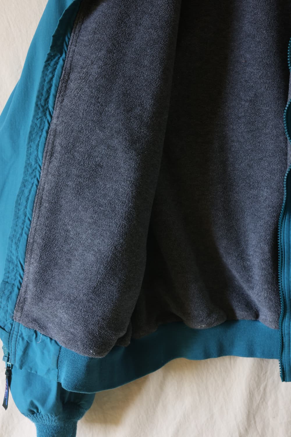 엘엘빈 웜업 자켓 
M~L 상품이미지4