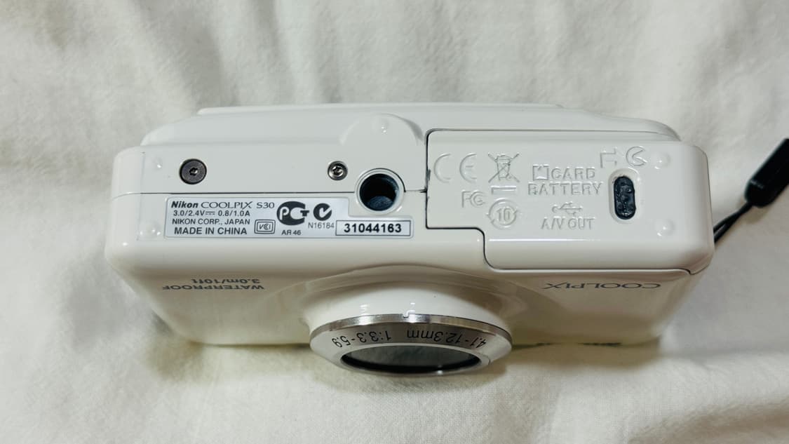 Nikon Coolpix S30 방수 디지털카메라 풀박 상품이미지3