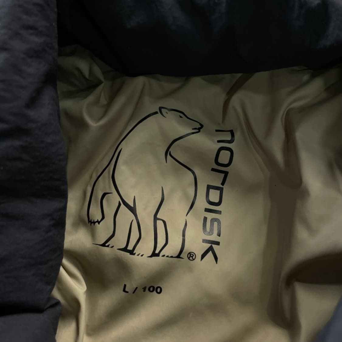 100 노르디스크 크리스탈다운 라이트 2 패딩 상품이미지3