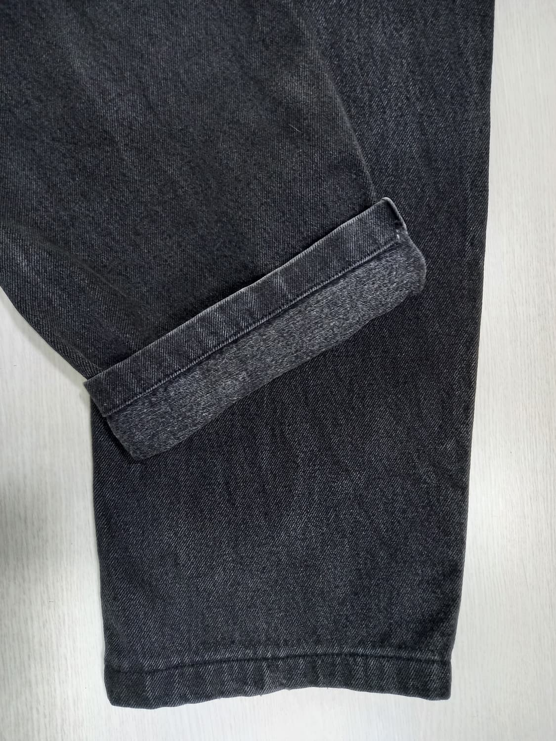 33 03's 리바이스550 RELAXED 테이퍼드핏 블랙 33-437 상품이미지7