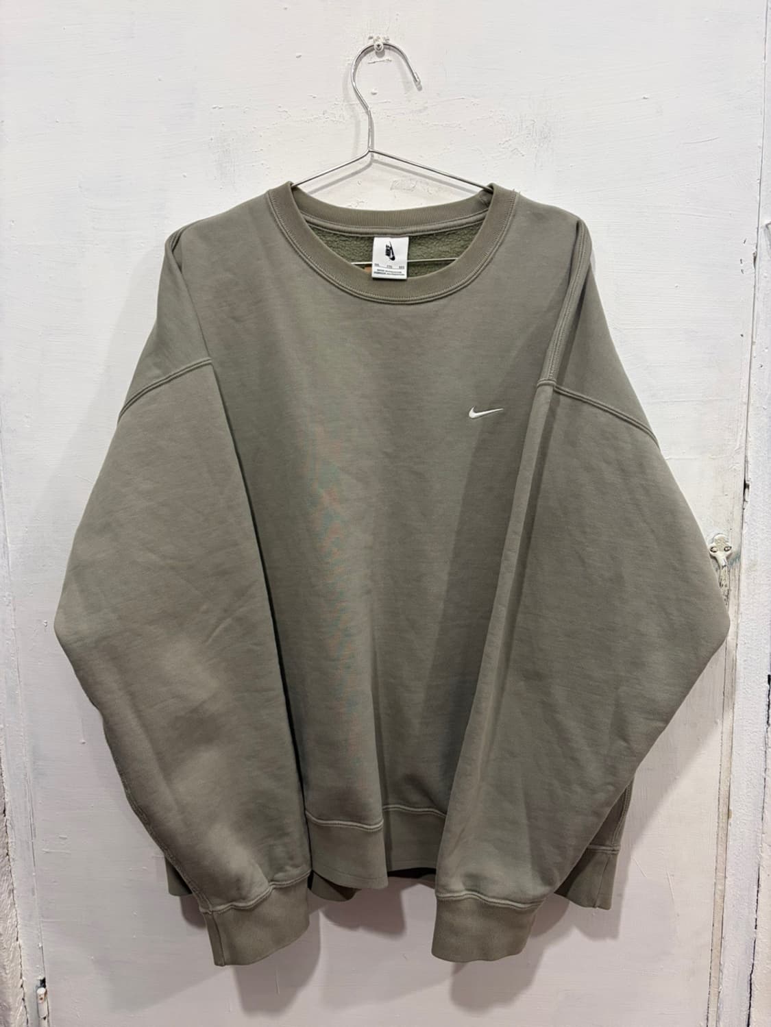 나이키 맨투맨 상품이미지2