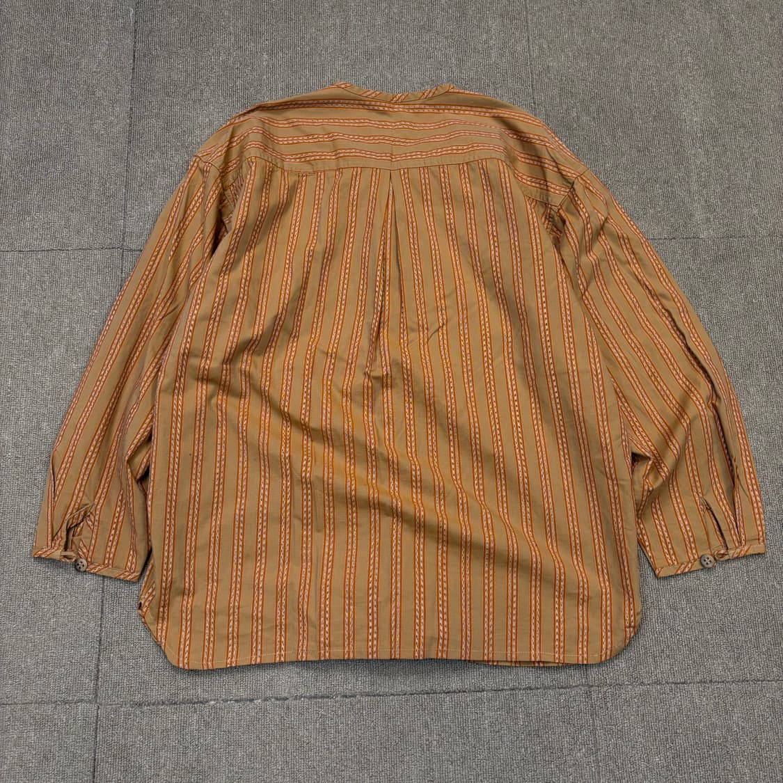 70s Banana Republic 에스닉 노카라 하프버튼 셔츠 공용 상품이미지4