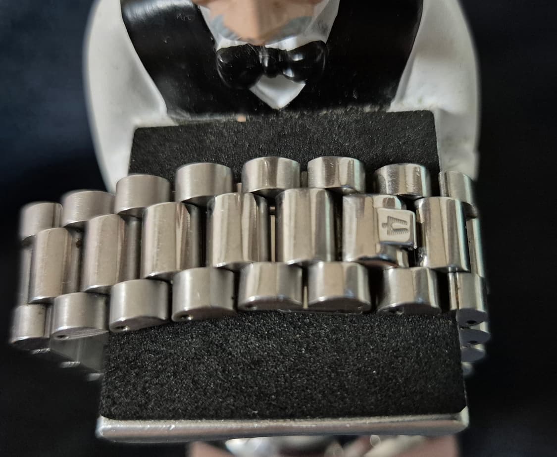 부로바 슈퍼세빌 데이데이트 실버 오트메틱 상품이미지4