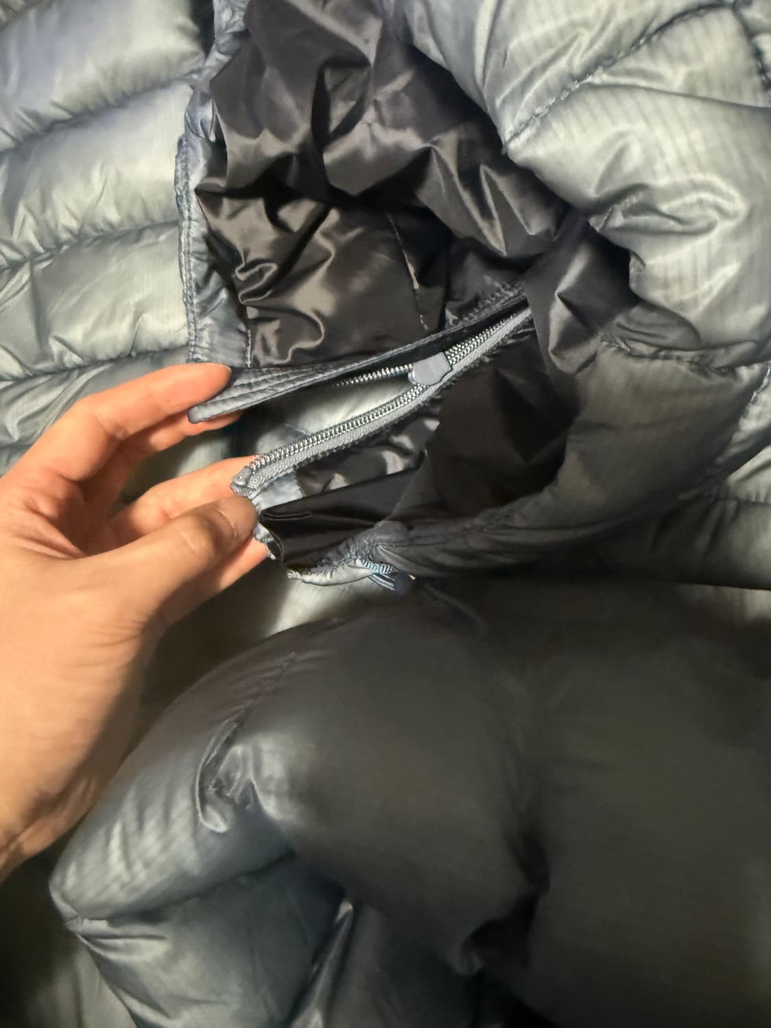 2사이즈 산산기어 서픽스 푸퍼 자켓 25FW 네이비 상품이미지4