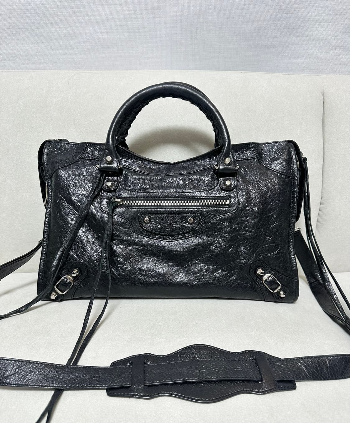 [A+ 정품] 발렌시아가 시티 모터백 미디움 블랙 상품이미지8