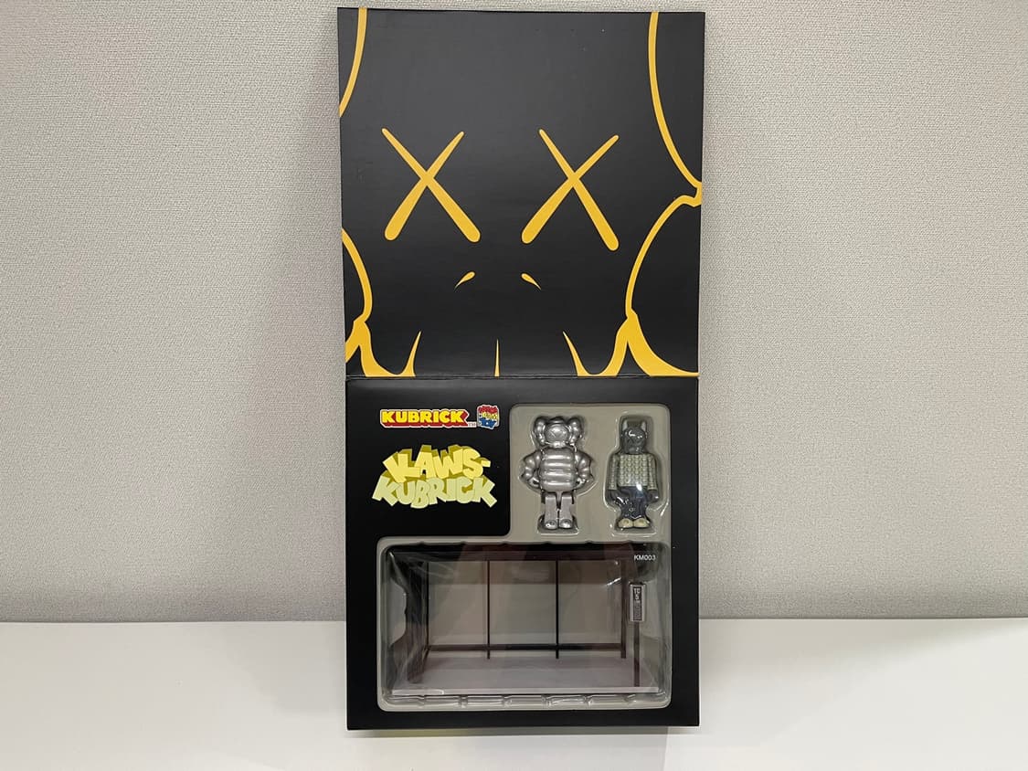 카우스 Kaws 메디콤토이 큐브릭 버스정류장 세트 3 상품이미지2