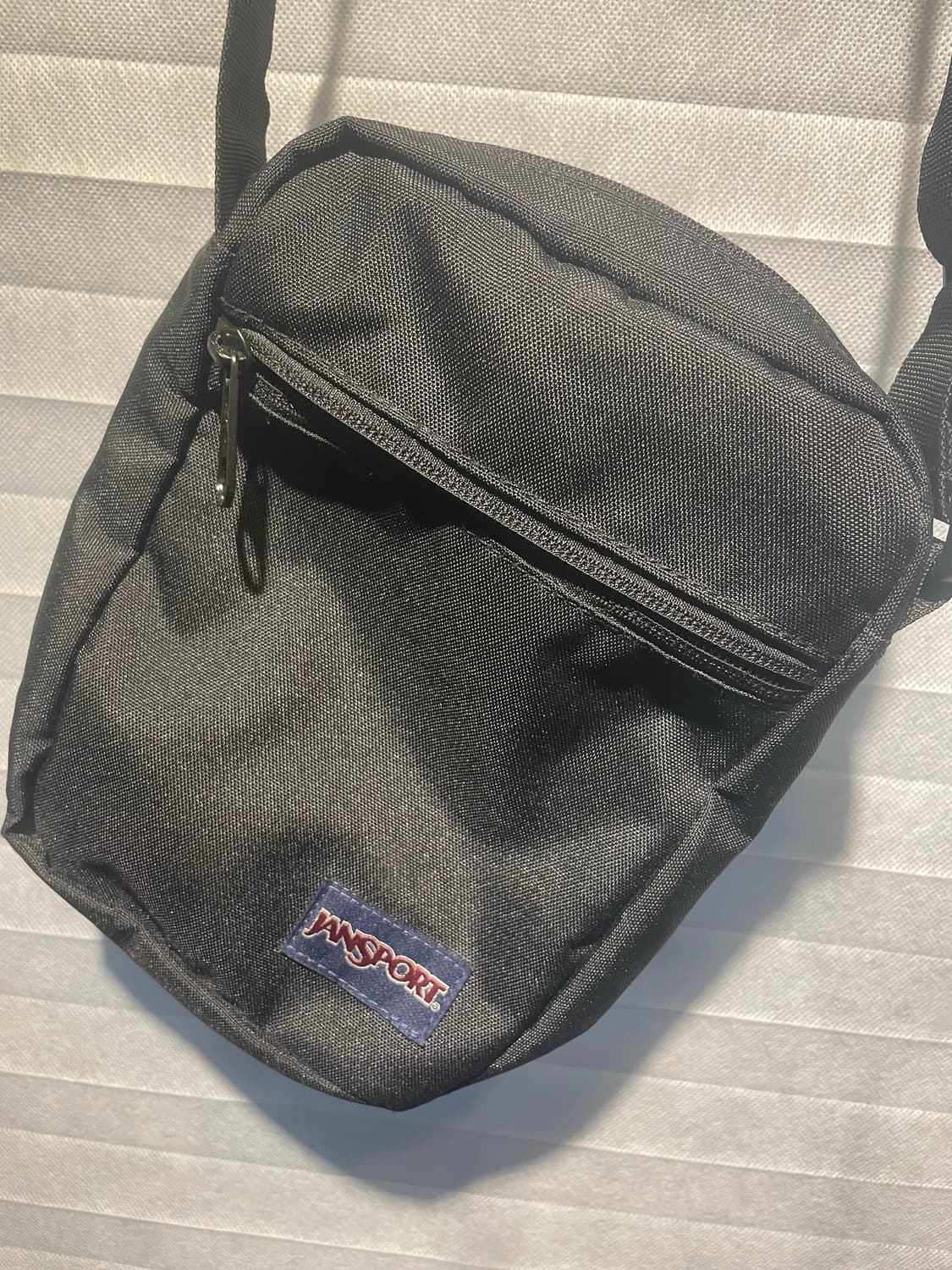 잔스포츠 크로스 상품이미지1