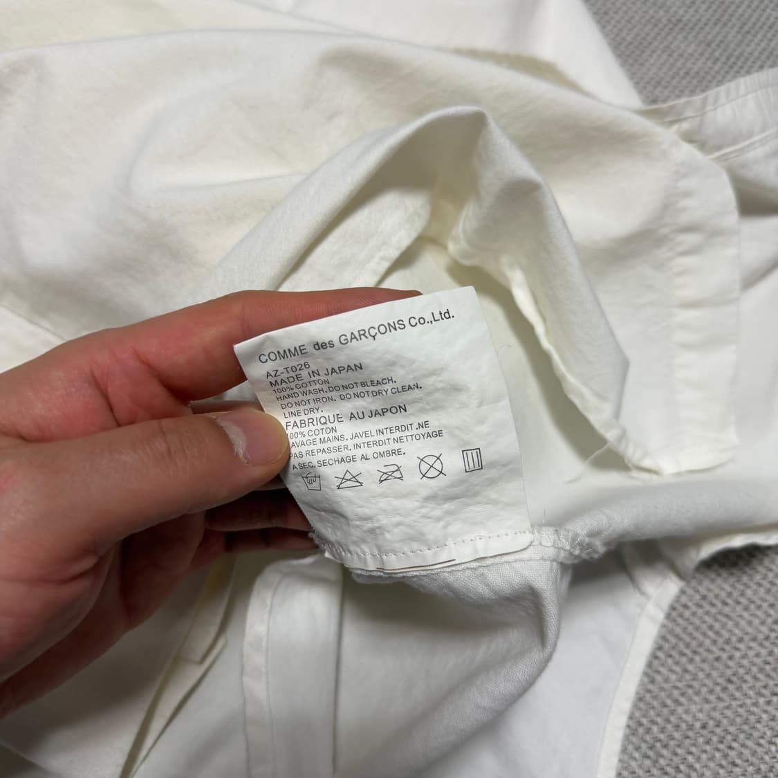 꼼데가르송 레드와펜 셔츠 상품이미지4