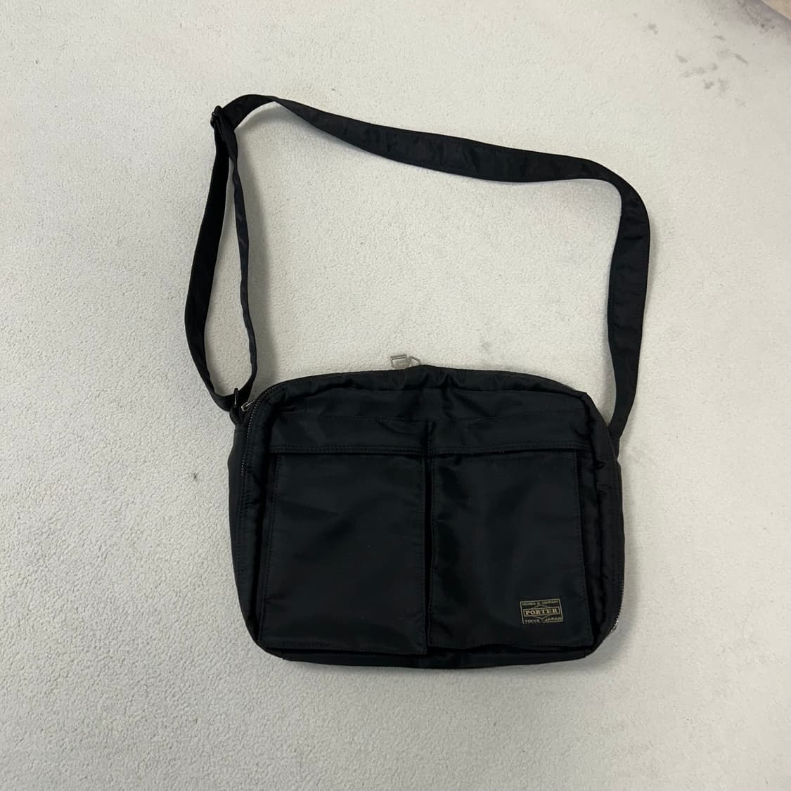 포터 탱커 크로스백 상품이미지1