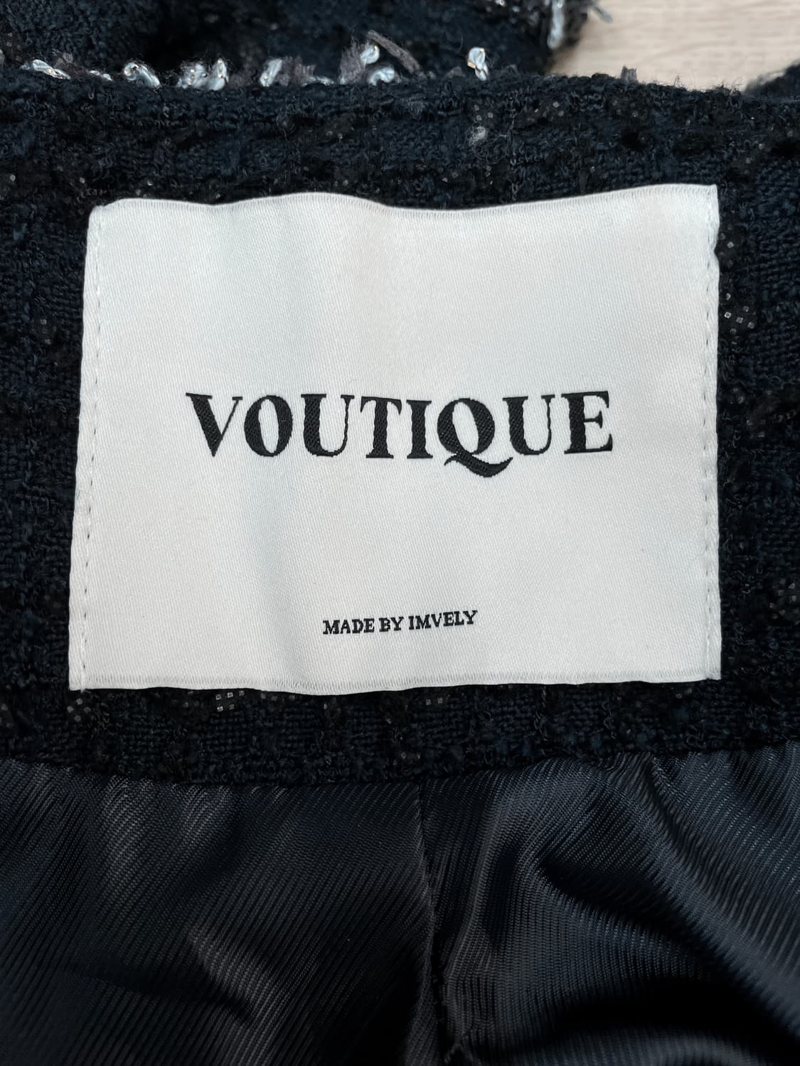 임블리 보티크(VOUTIQUE) 프리미엄 노카라 트위드 자켓 상품이미지4