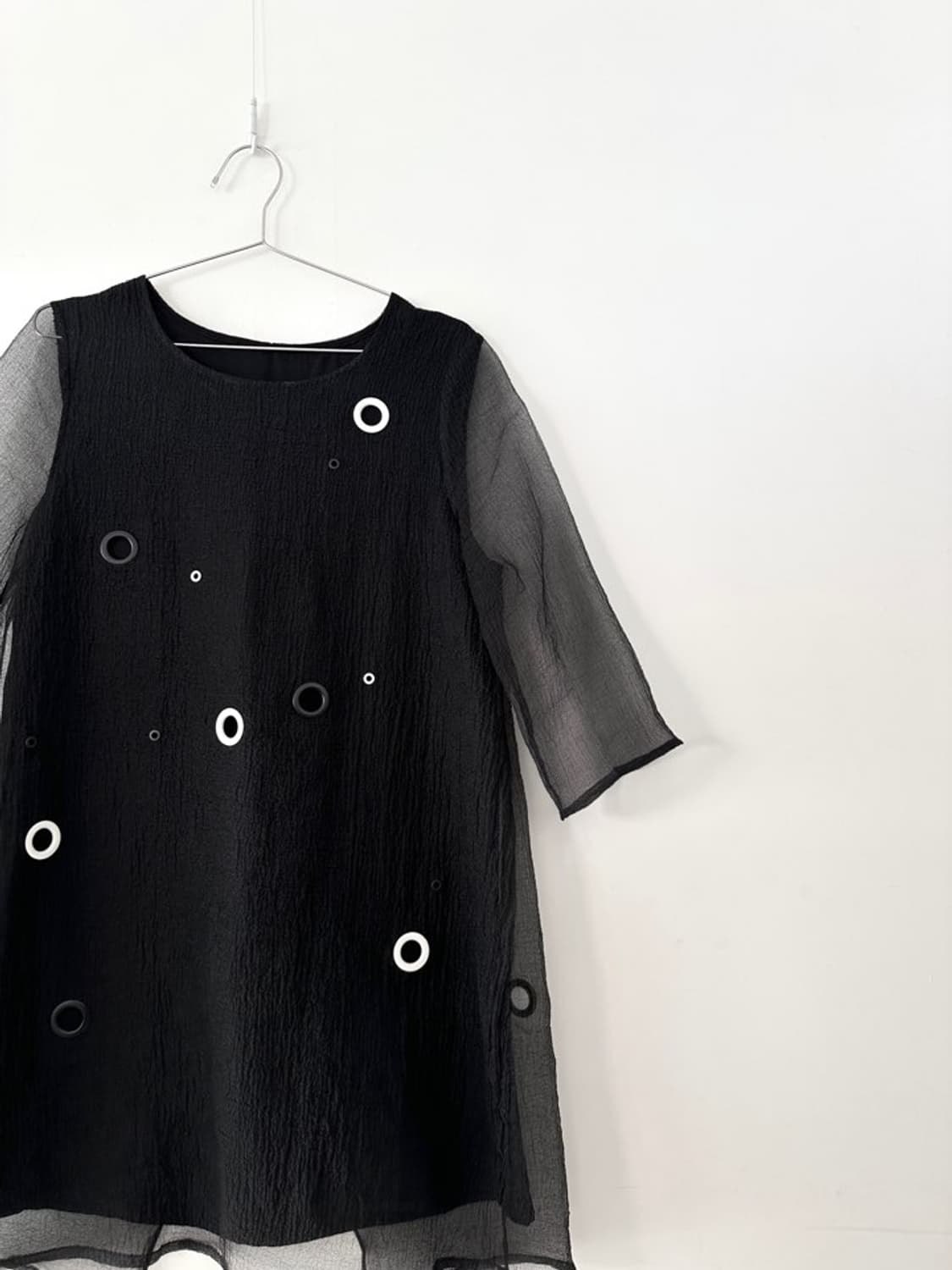 Circle punching orgnaza blouse & ops  상품이미지3