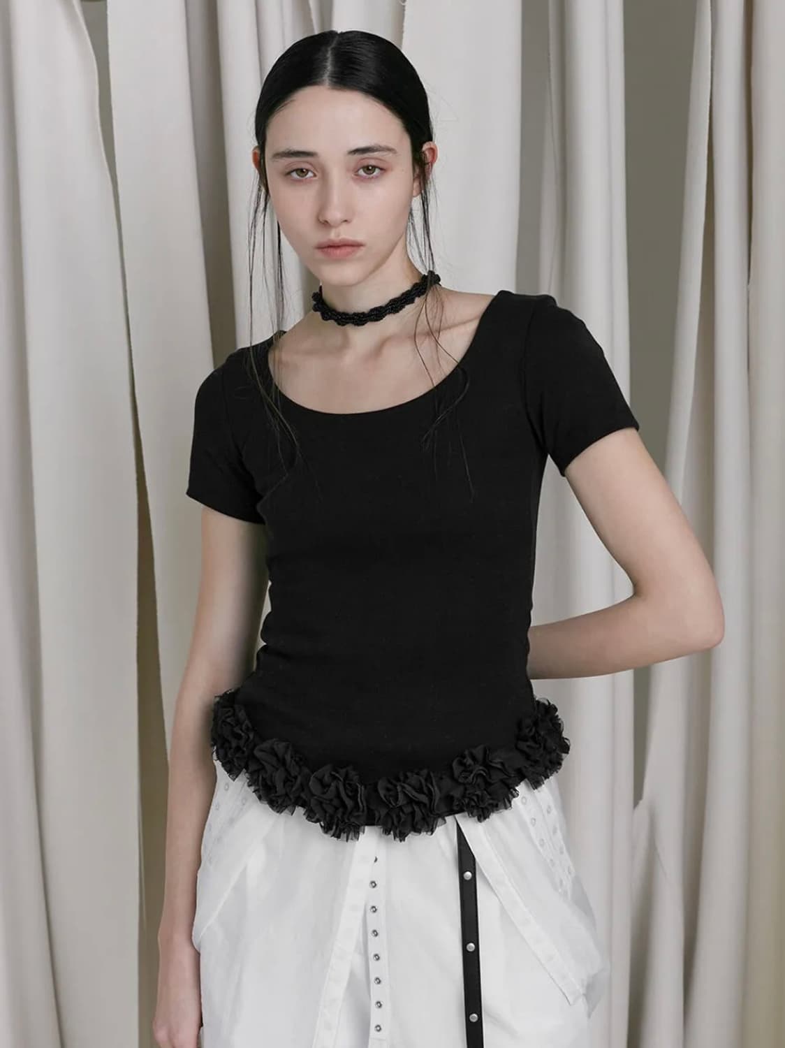 로우타이드 Flower Hem T [Black] 상품이미지1