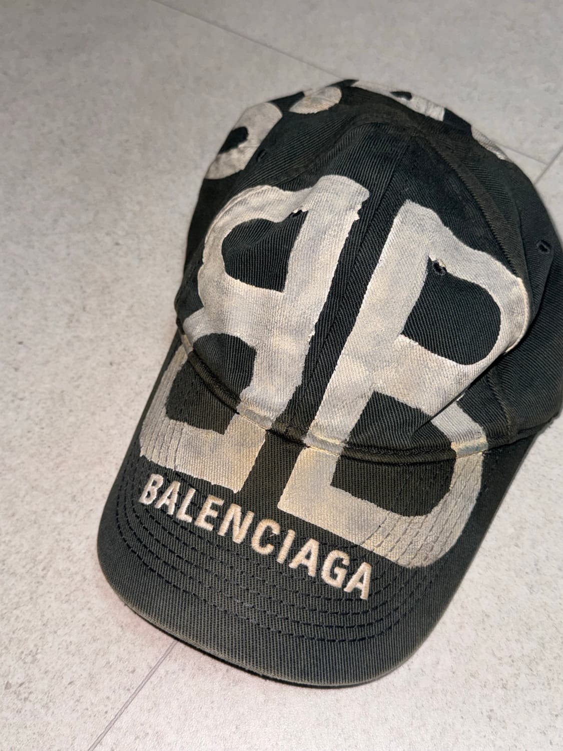 발렌시아가 BB스프레이드 볼캡  상품이미지2