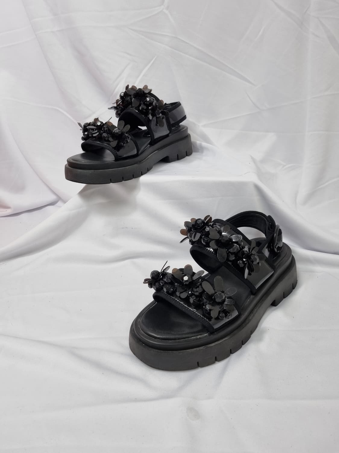 360/230 슈콤마보니 플라워 큐빅 샌들 상품이미지2