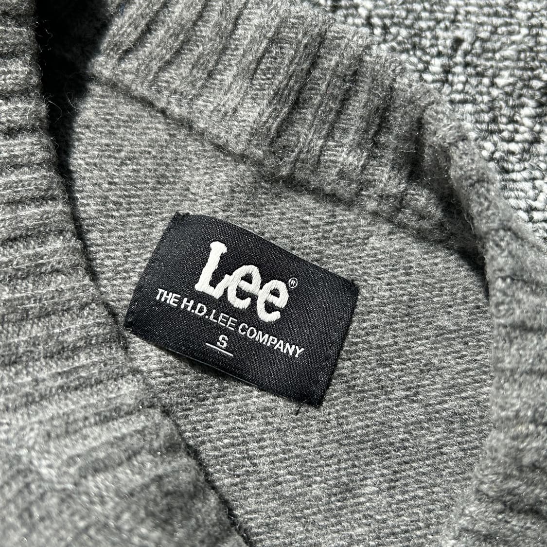 Lee 부클 그레이 빅로고 니트 상품이미지6