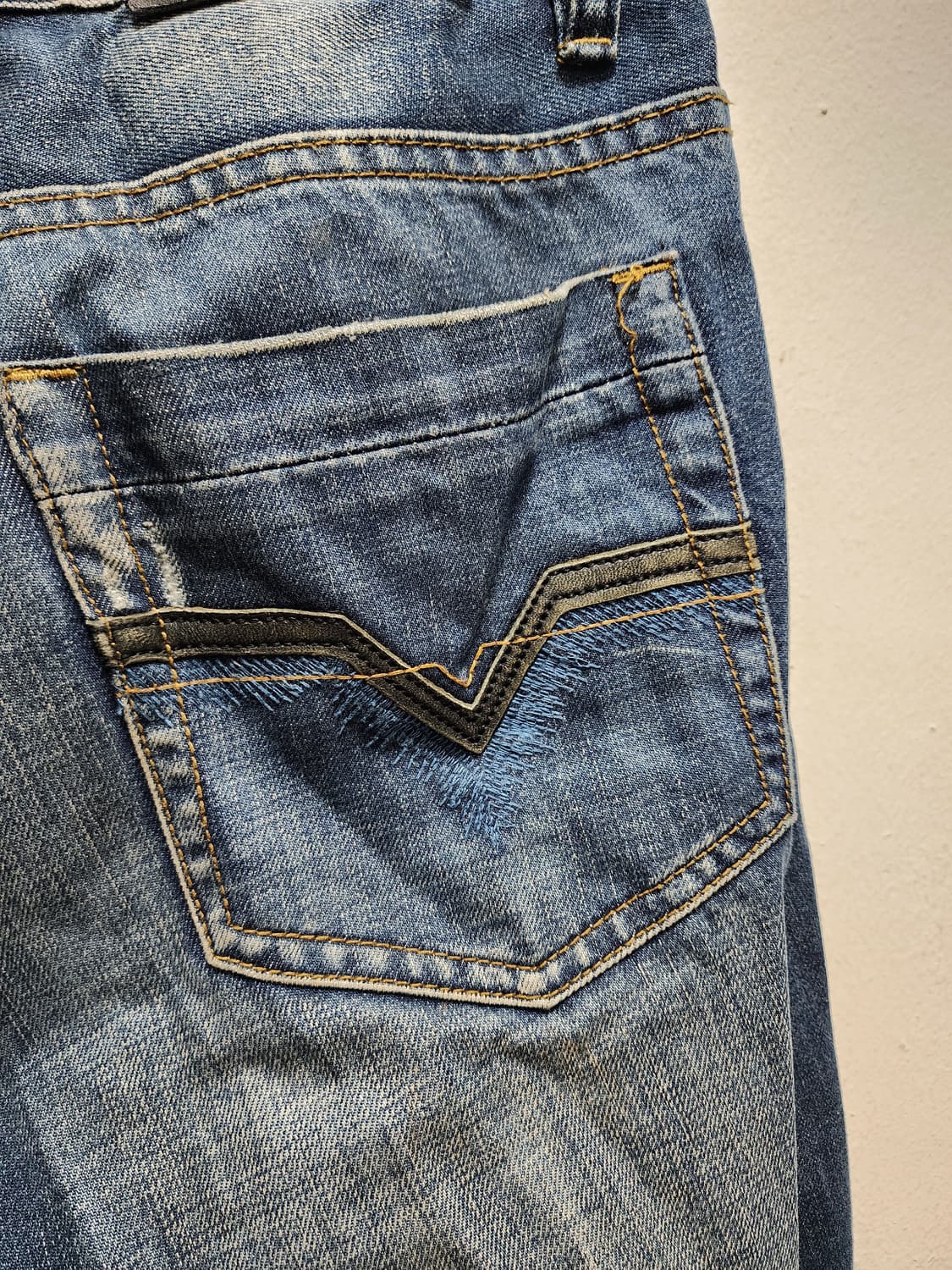 Diesel 디젤 VIKER 워싱 데님  상품이미지6