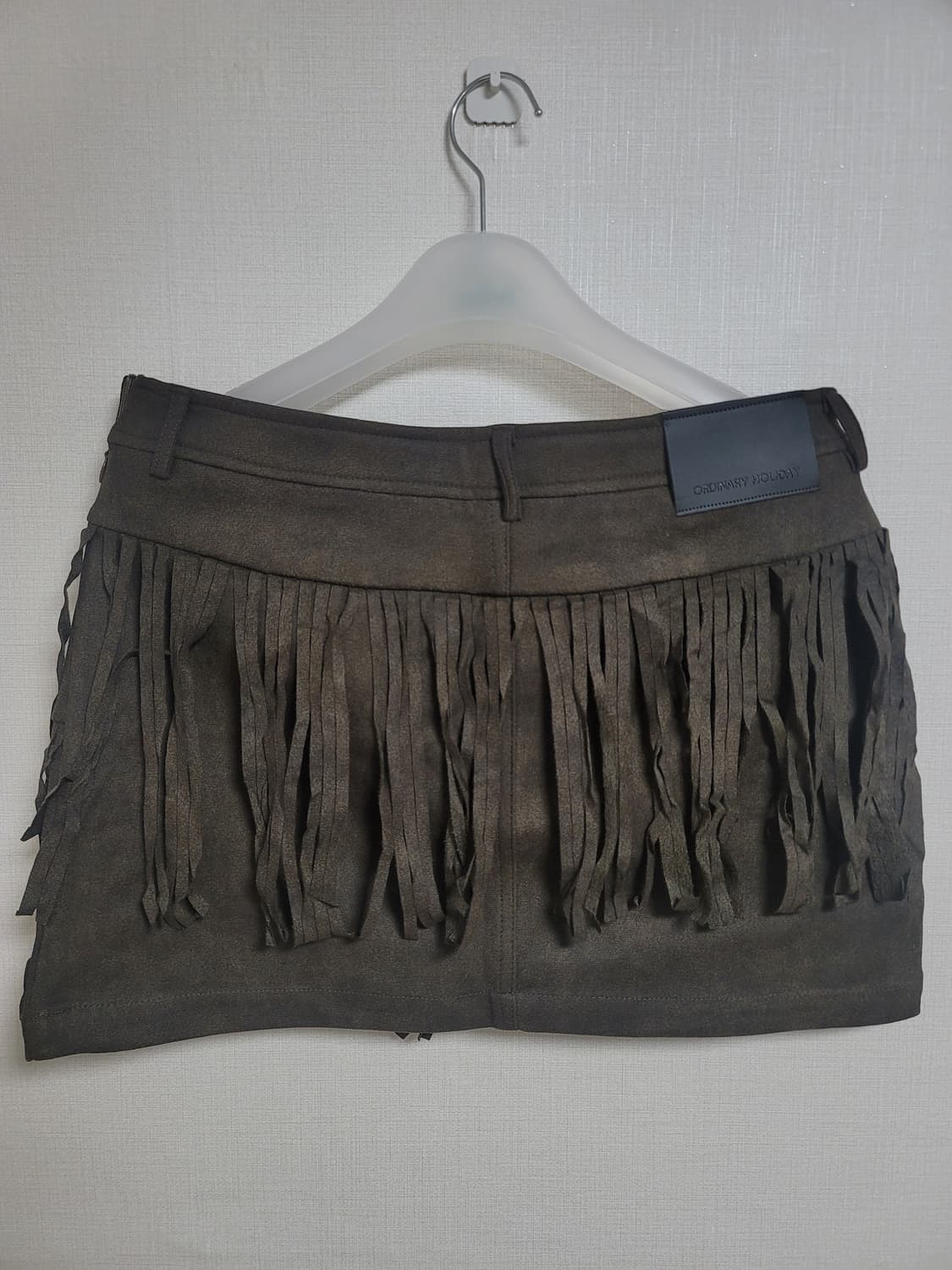 ORDINARY HOLIDAY 스웨이드 프린지 미니 스커트 상품이미지5