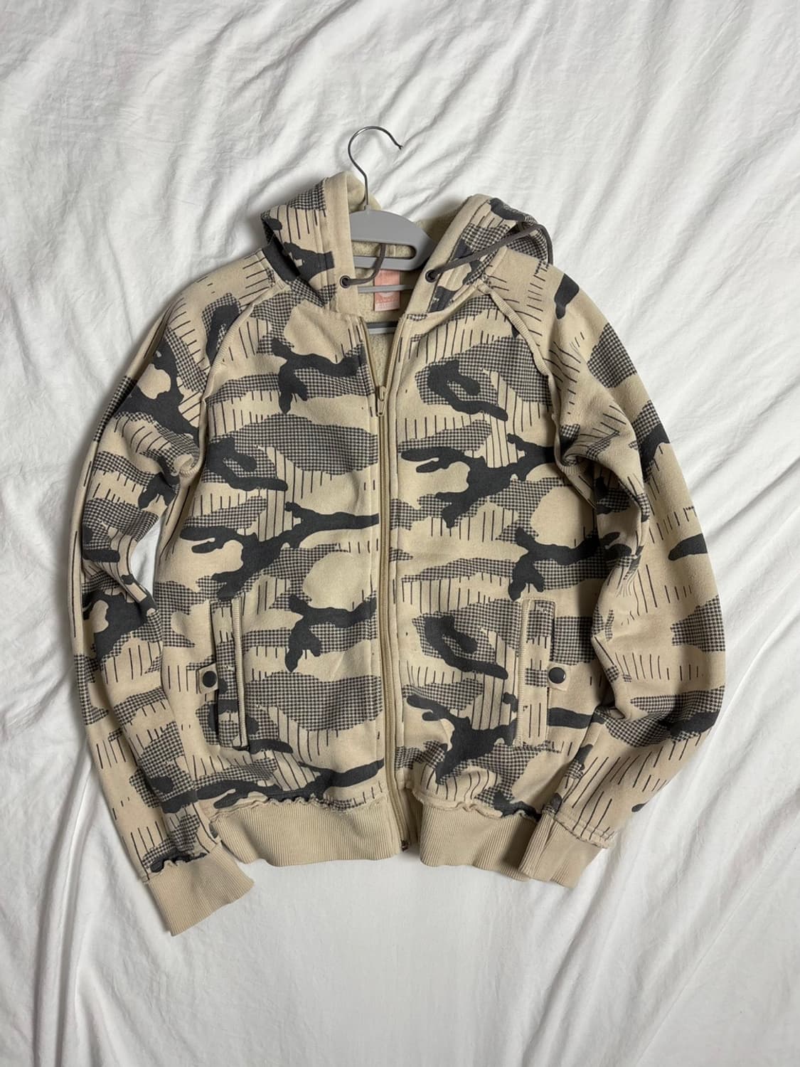 스투시 카고 베이지 후드집업 상품이미지3