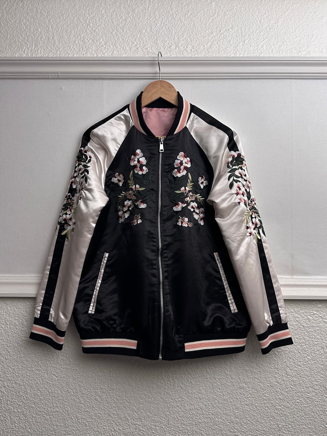 Stradivarius 리버서블 사쿠라 스카쟌 상품이미지9