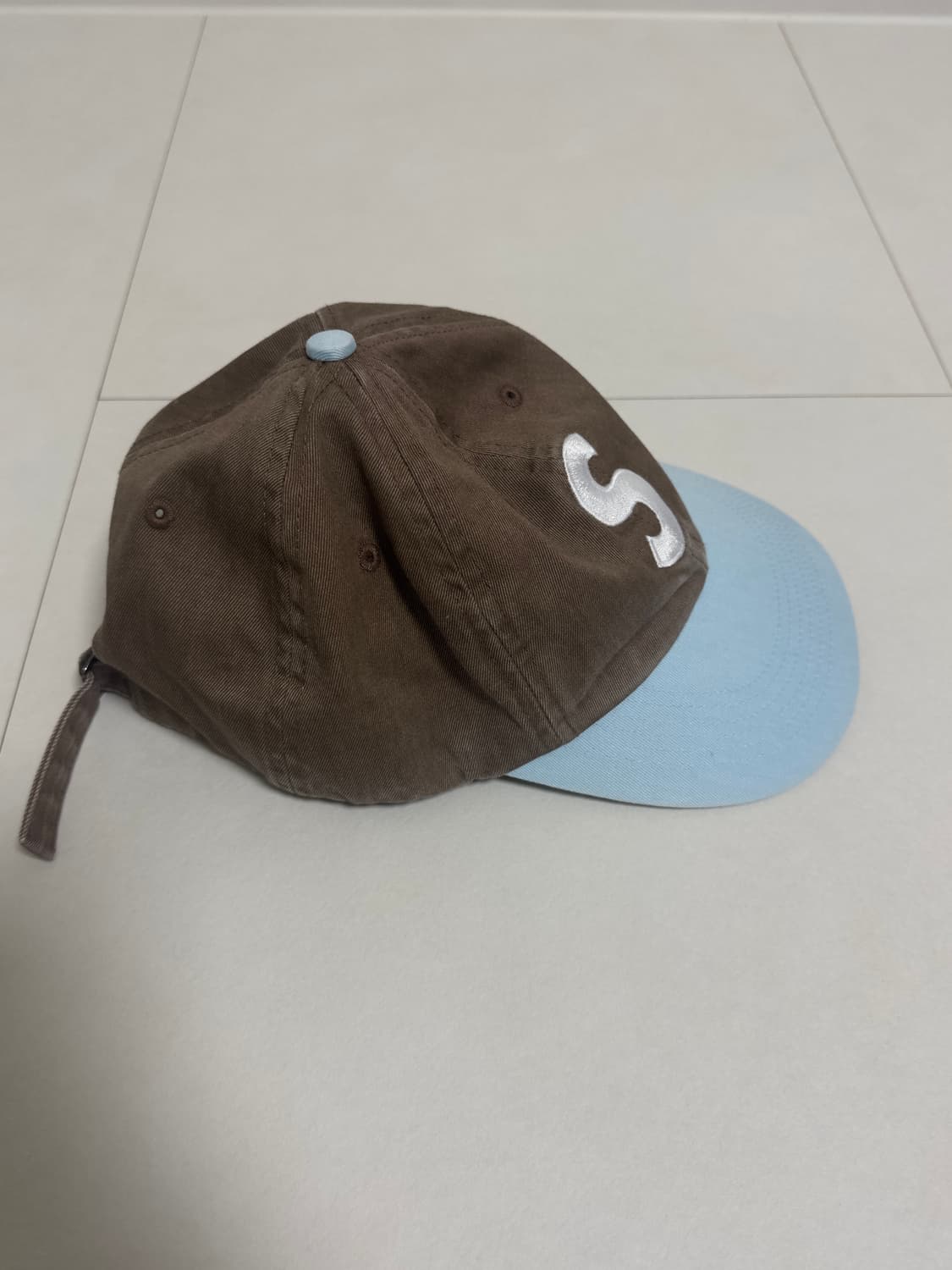 슈프림 피그먼트 코티드 투톤 S 로고 6-패널 브라운 - 25FW 상품이미지5