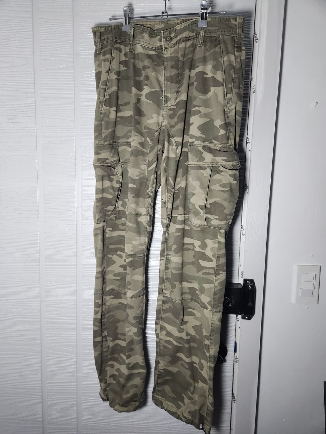 빈티지 무드 카모플라쥬 카고 팬츠 상품이미지1