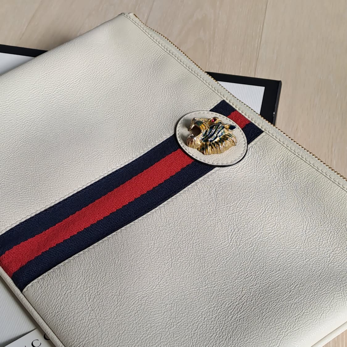 [100%/정품] 구찌 라자 스트라이프 타이거 헤드 클러치 아이보리 상품이미지2