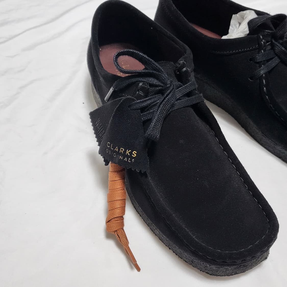 클락스 왈라비 올블랙 상품이미지2