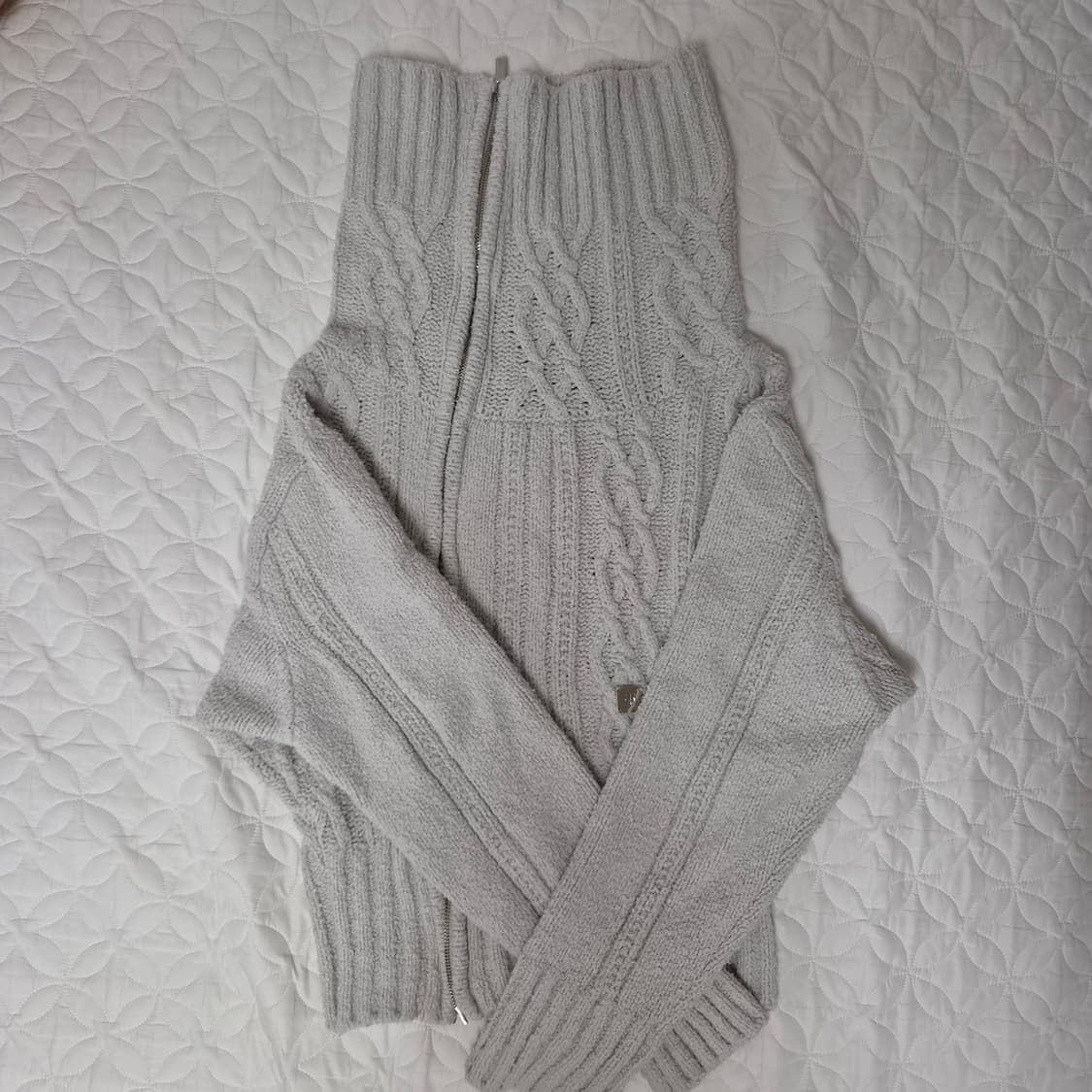 트리밍버드 투웨이 언발란스 오프숄더 니트 집업 상품이미지3