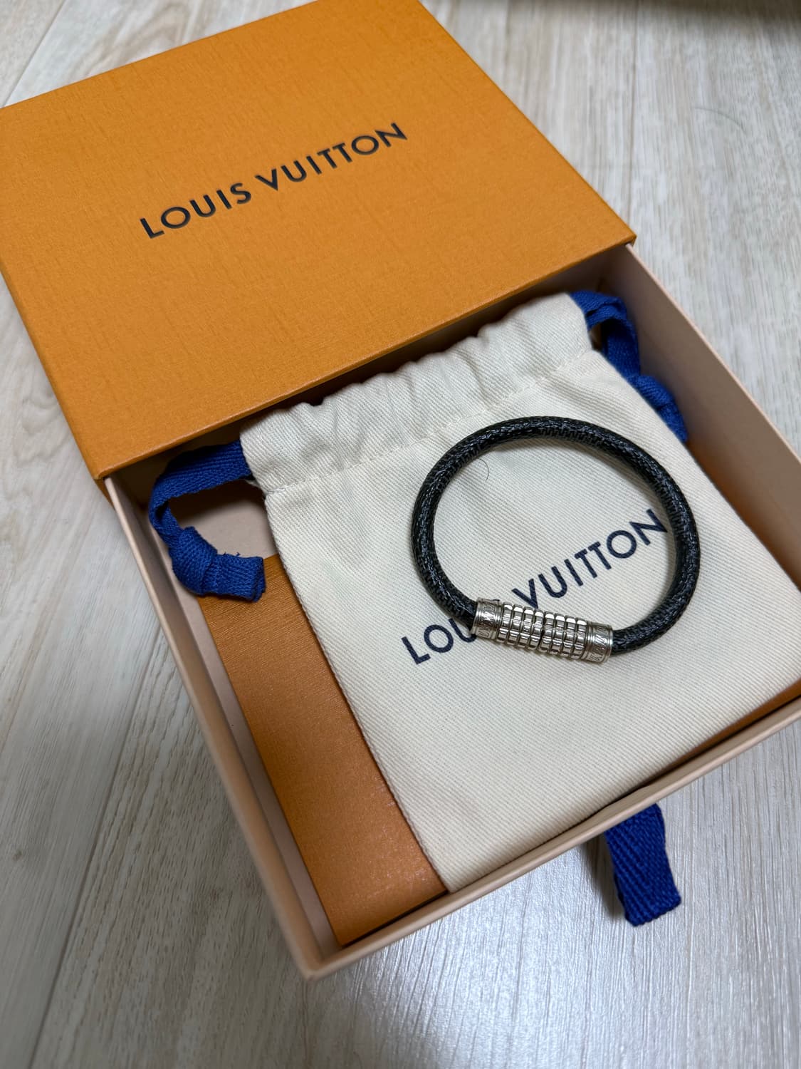 루이비통 컴퍼짓 팔찌 19사이즈 상품이미지3