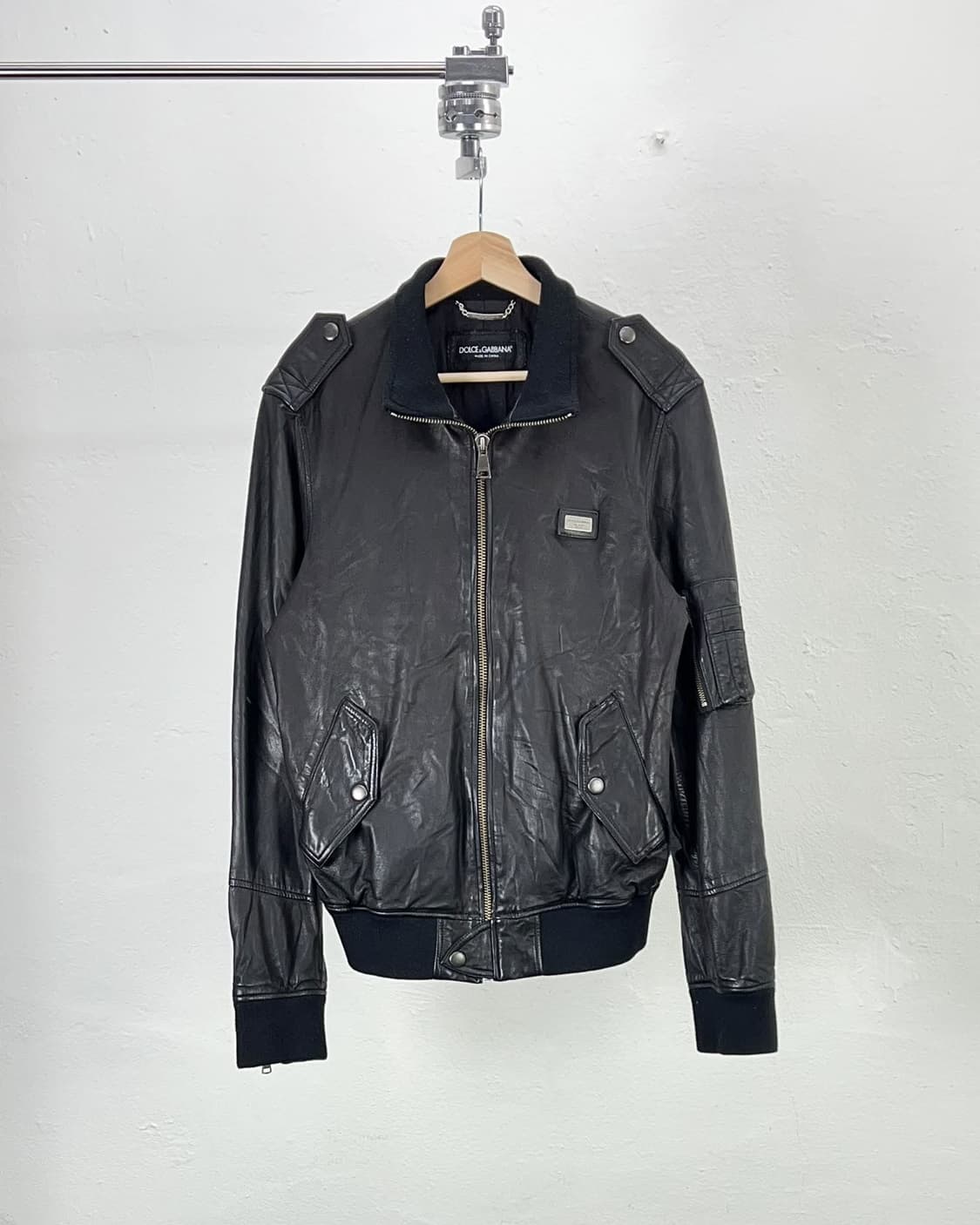 돌체 앤 가바나 램스킨 플레이트 니팅 하이넥 레더 자켓 상품이미지1