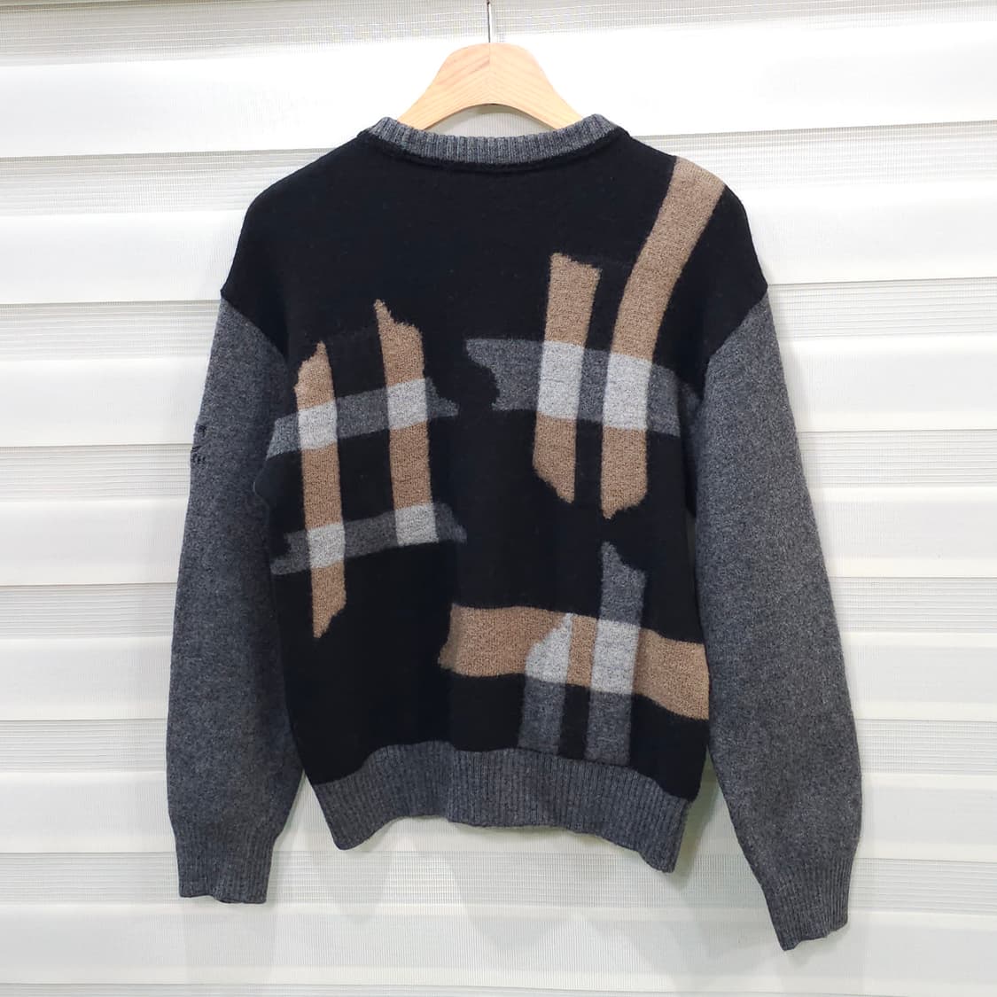 90s GREENCLUBS 톰과제리 니트 스웨터- 우먼3 상품이미지6